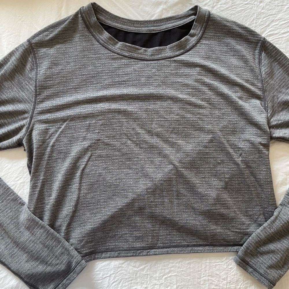 Lulu Lemon Crop Back Gray Crop Top